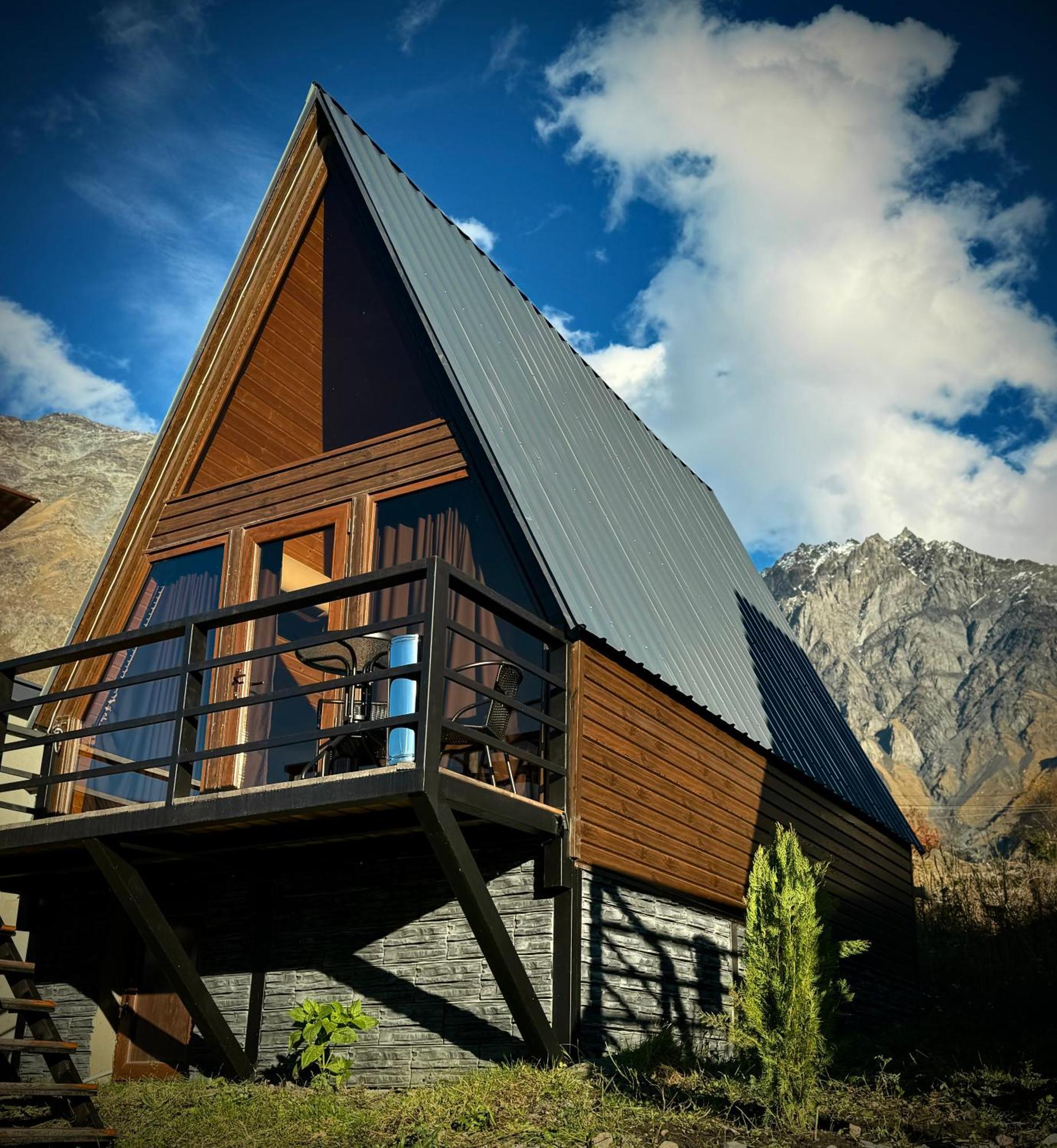 Cottages Dila Stepantsminda Exterior photo